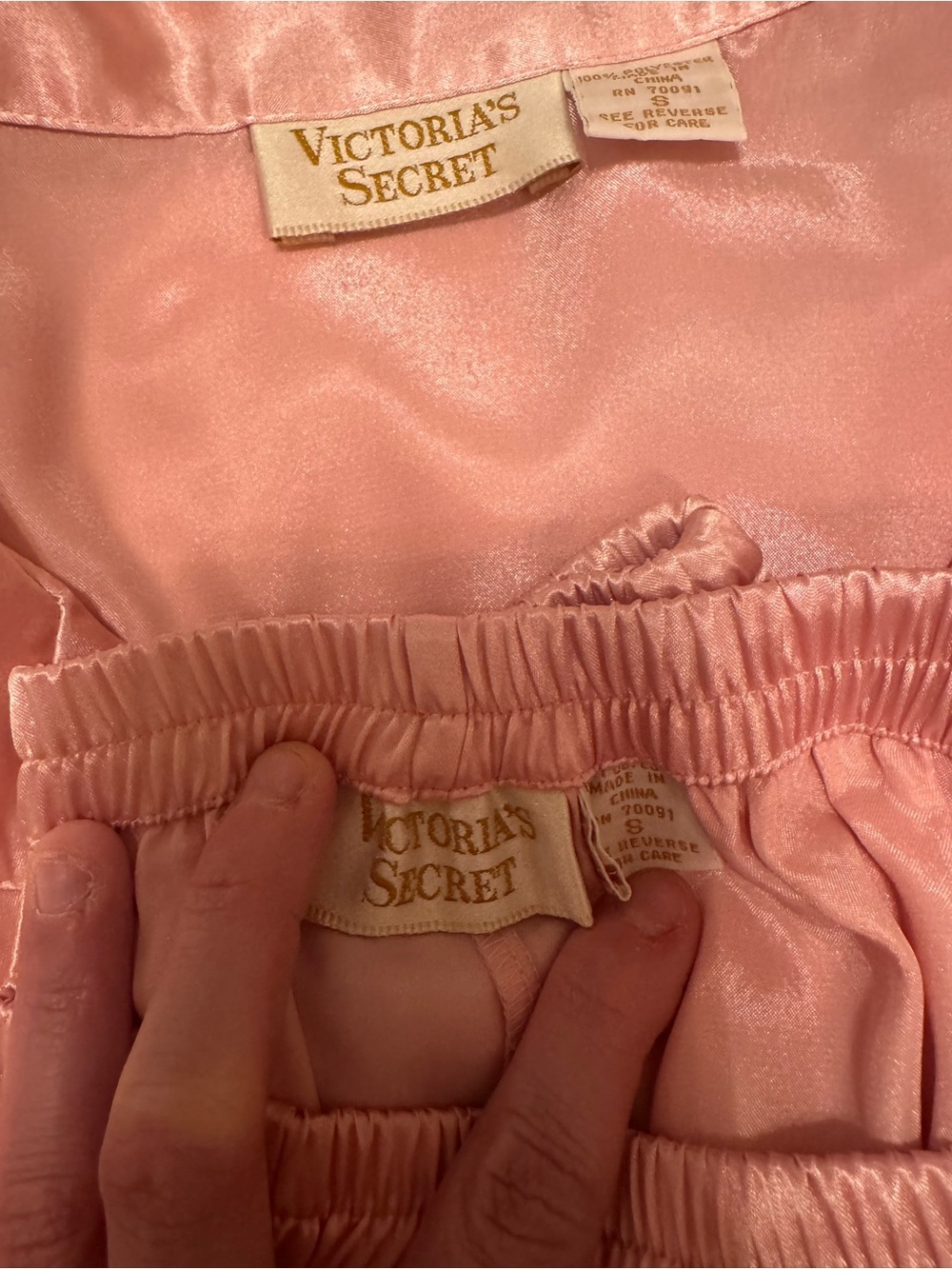 Victoria's Secret Vintage “Gold Label” Pink Satin Pajama Set - Picture 10 of 10